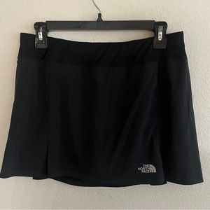 The North Face Skort Workout Black Size Medium